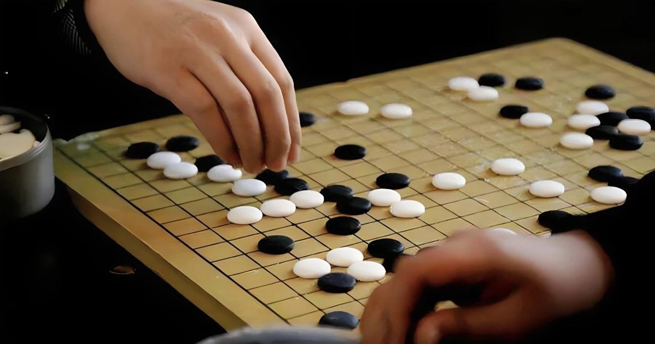 围棋多少个棋子赢（围棋的输赢如何判断）